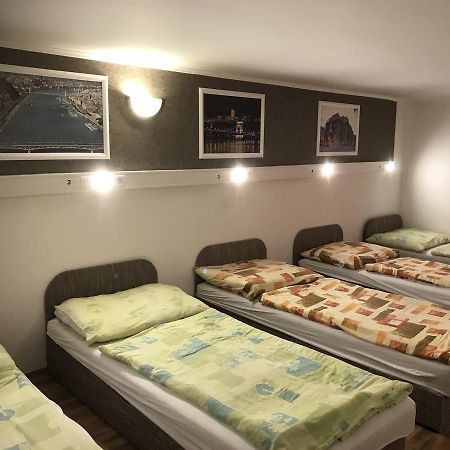 Opera Hostel Boedapest Buitenkant foto