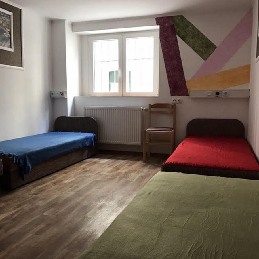 Opera Hostel Boedapest Buitenkant foto