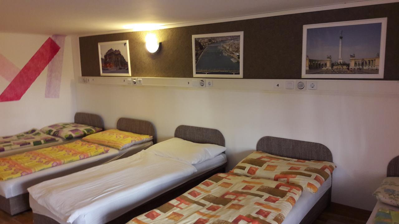 Opera Hostel Boedapest Buitenkant foto